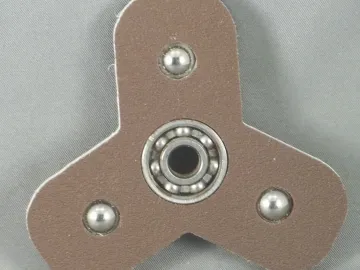 Fidget Spinner — 3 Squarish Lobes without Groove cut by Paul's Pens n Things