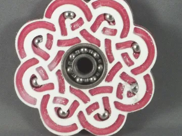 Fidget Spinner — Mandala cut by Paul's Pens n Things